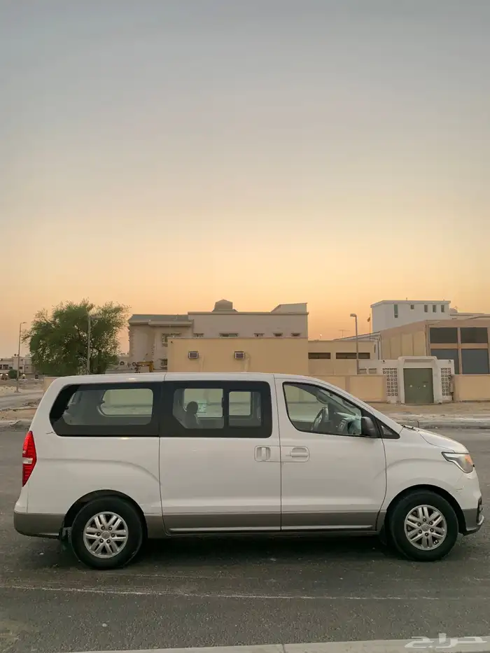 هونداي H1 4
