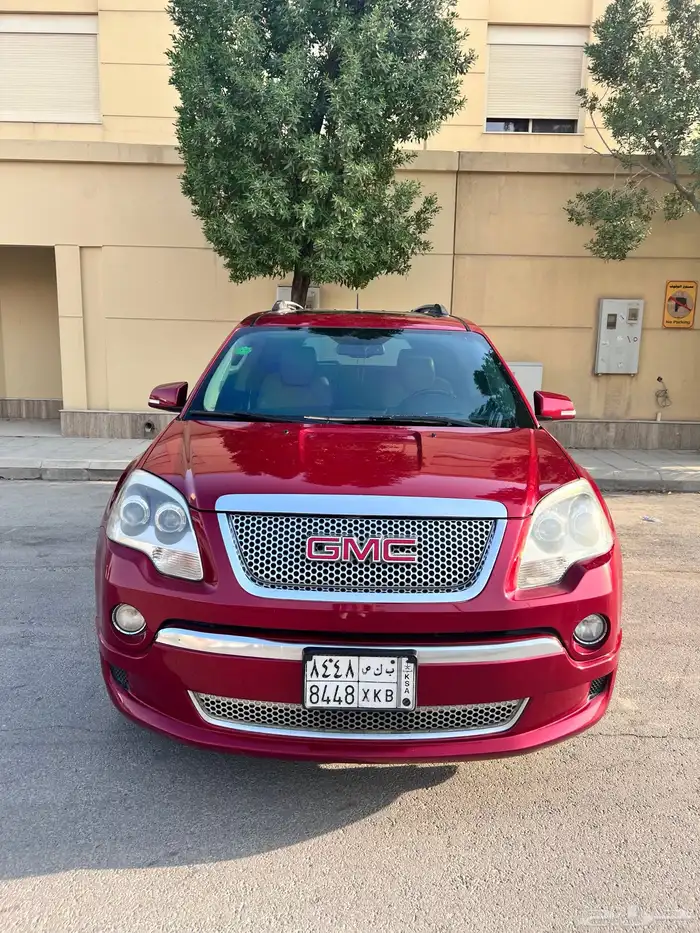 GMC دينالي اكاديا 2012 نضيف جدا 0