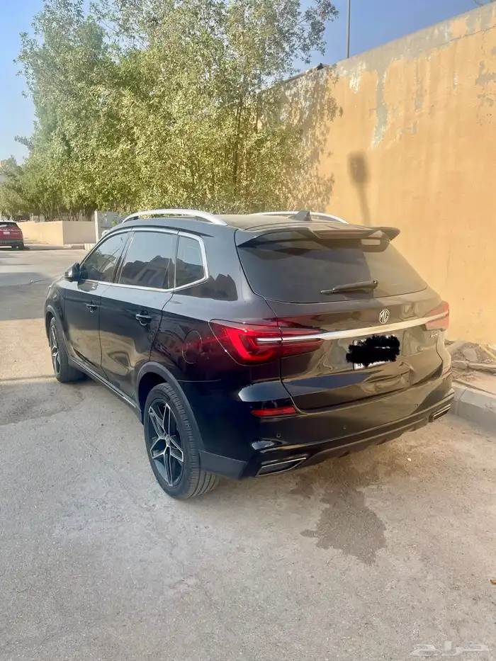 بحاله الوكاله MG RX5 performance كامل بضمان وصيانه وكيل 2023 4