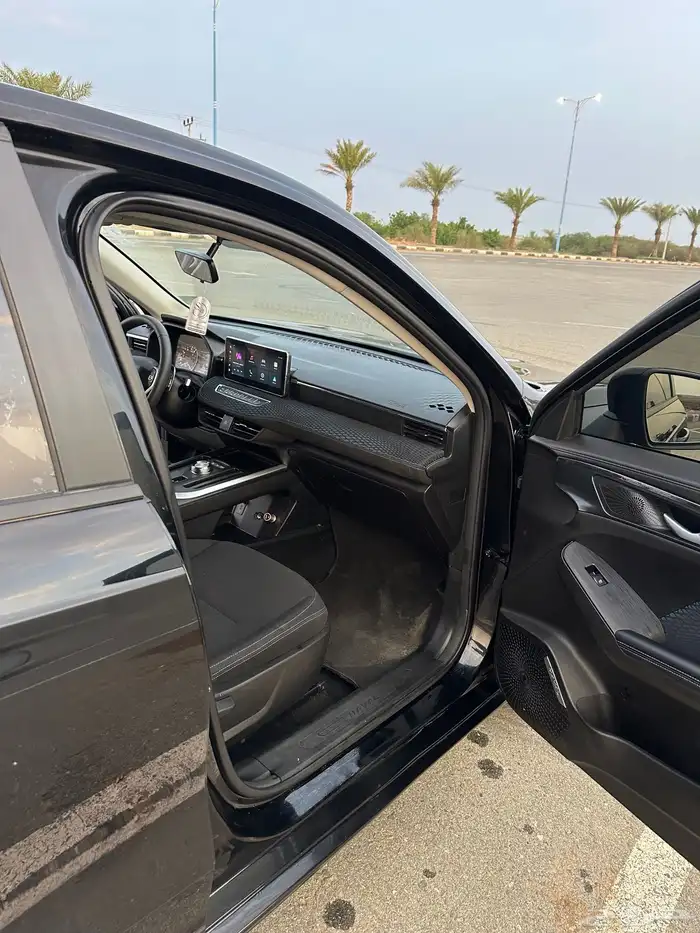 جوليان 2024 11