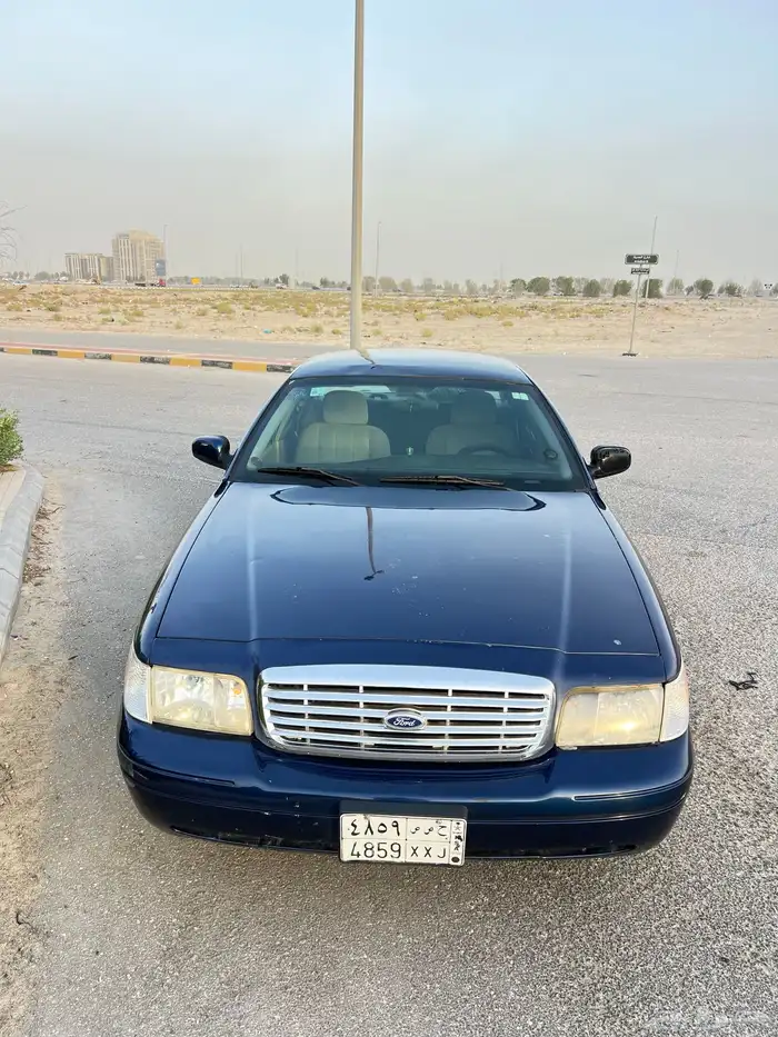 فورد كراون فكتورياء 2006 7