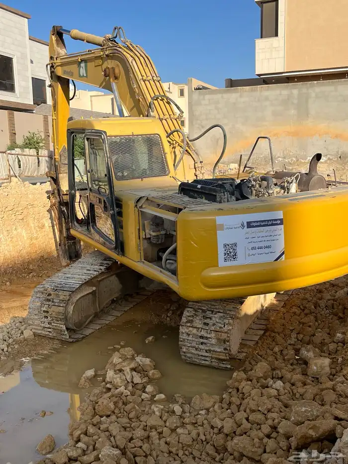 بوكلين كوماتسو داش 6 للبيع 3