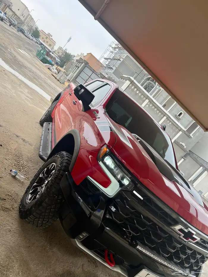 للبيع سلفرادو ZR2 (6.2) فل كامل 6