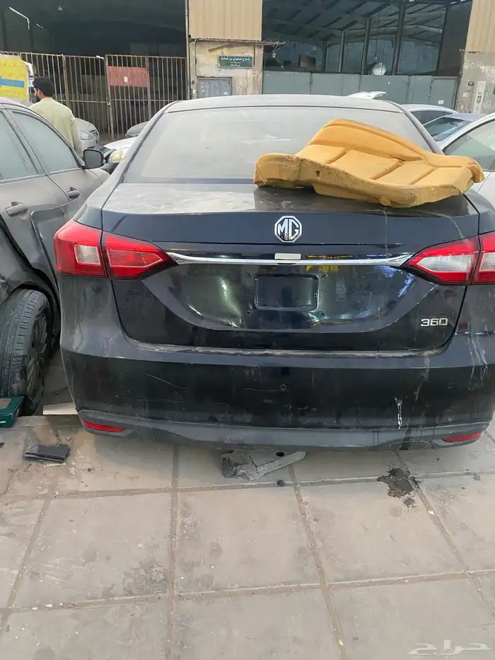 ام جي 360 للبيع تشليح 1