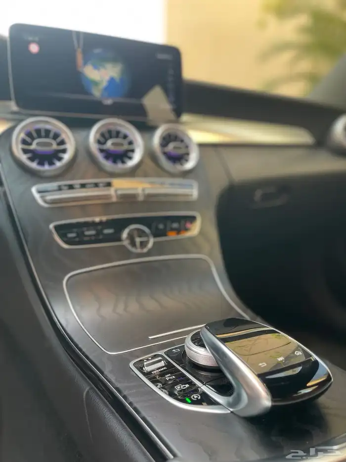 مرسيدسC200 AMG 2019 جفالي زرار فل كامل قمة في النظافة 38