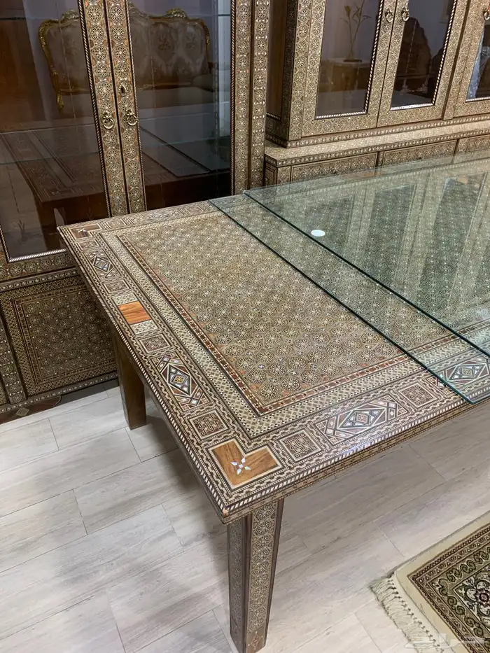طاولة طعام دمشقي موزاييك مطعم بالصدف انتيك وقطعتين فاترينا 12