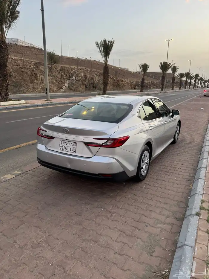 كامري 25 ستاندر فضي عبداللطيف جميل 3
