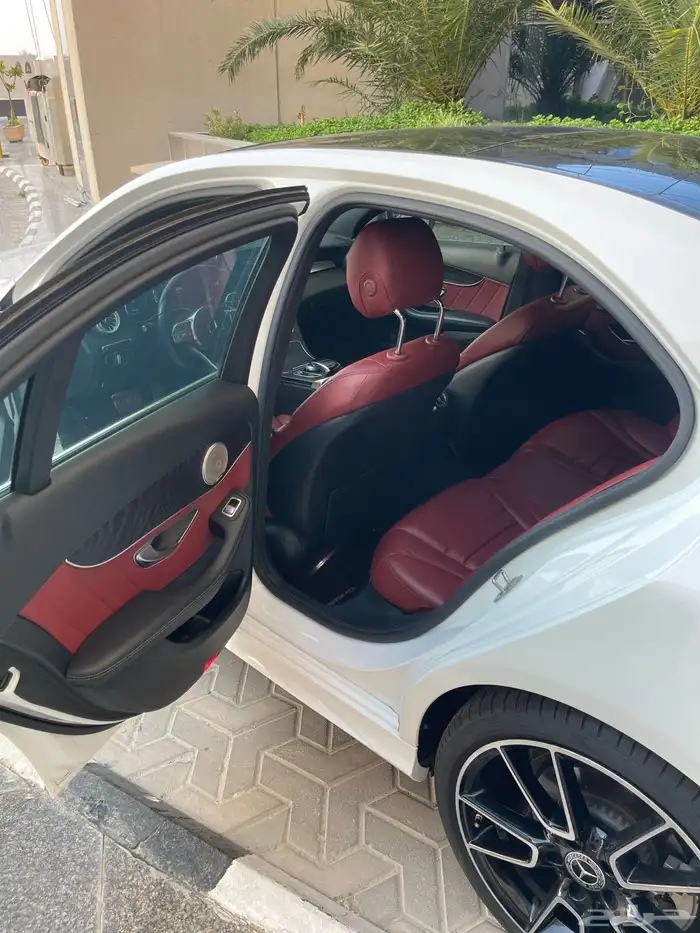مرسيدسC200 AMG 2019 جفالي زرار فل كامل قمة في النظافة 32