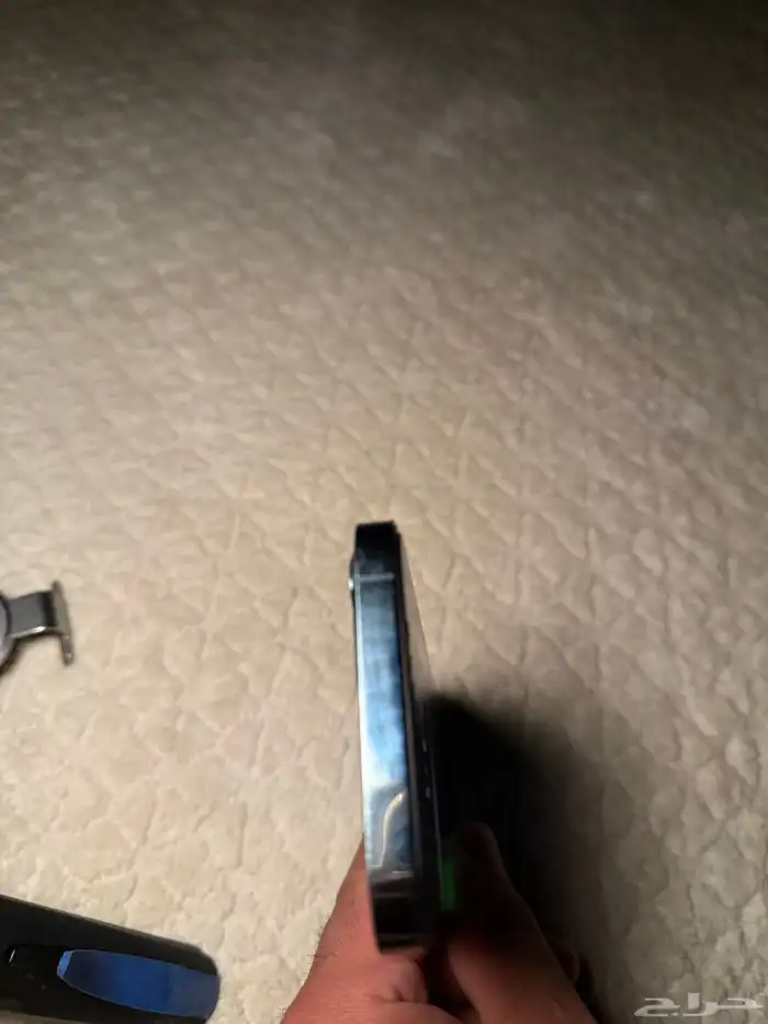 ايفون 9