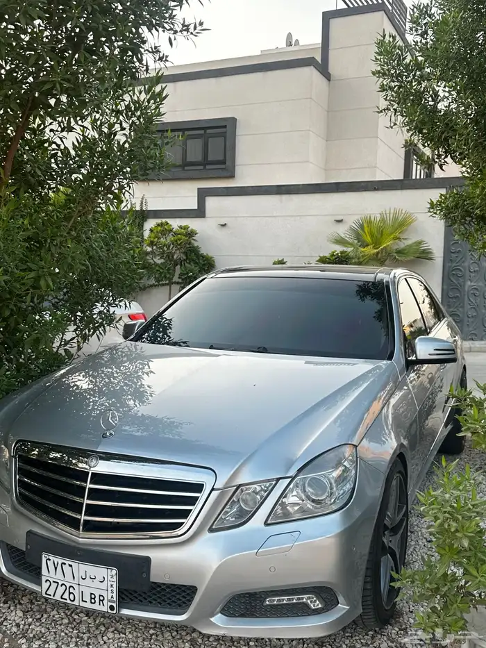 مرسيدس e300 ممشى قليل 2