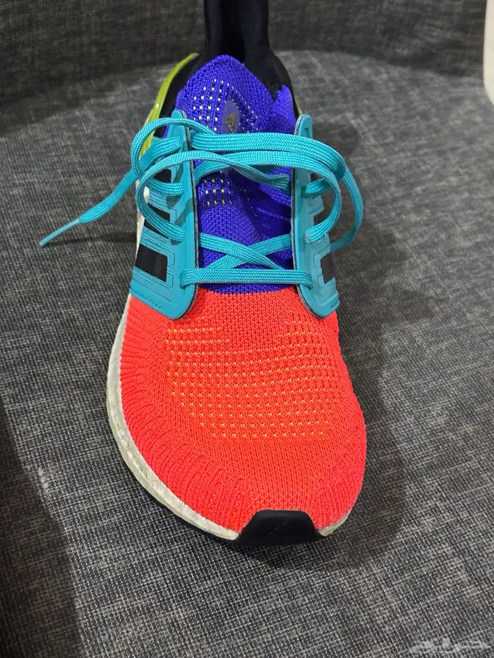 كوتش adidas مقاس 41 مستعمل خفيف 12