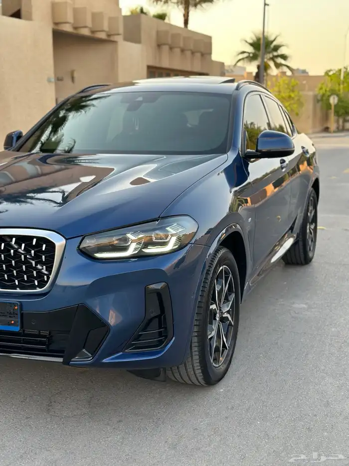 بي ام X4 موديل 2023 ماشيه 27 الف فقط ضمان وصيانه 4