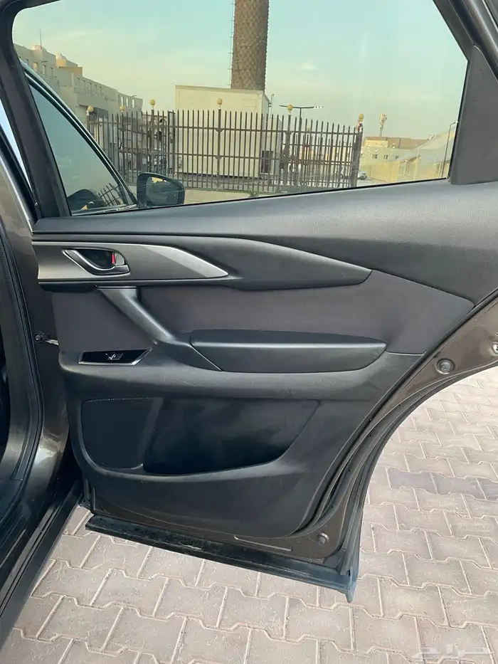 2018 مازدا CX9 28