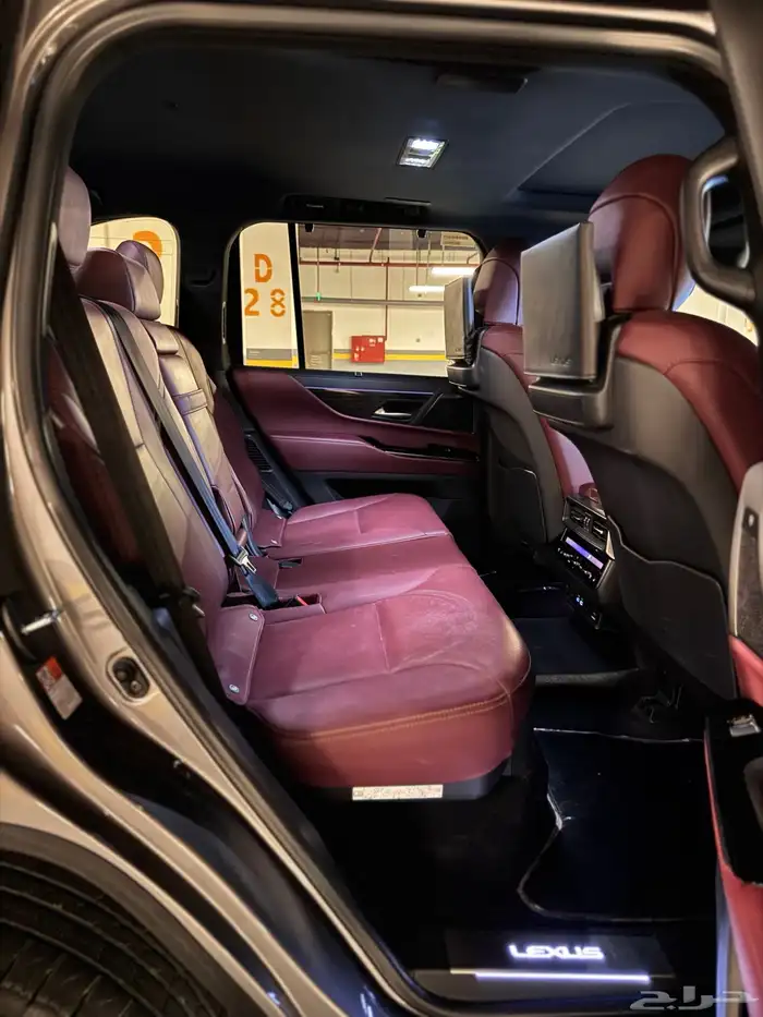 لكزس LX600 BB موديل2023 21