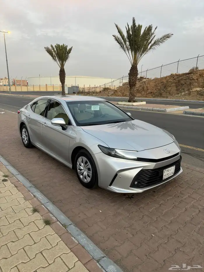 كامري 25 ستاندر فضي عبداللطيف جميل 2