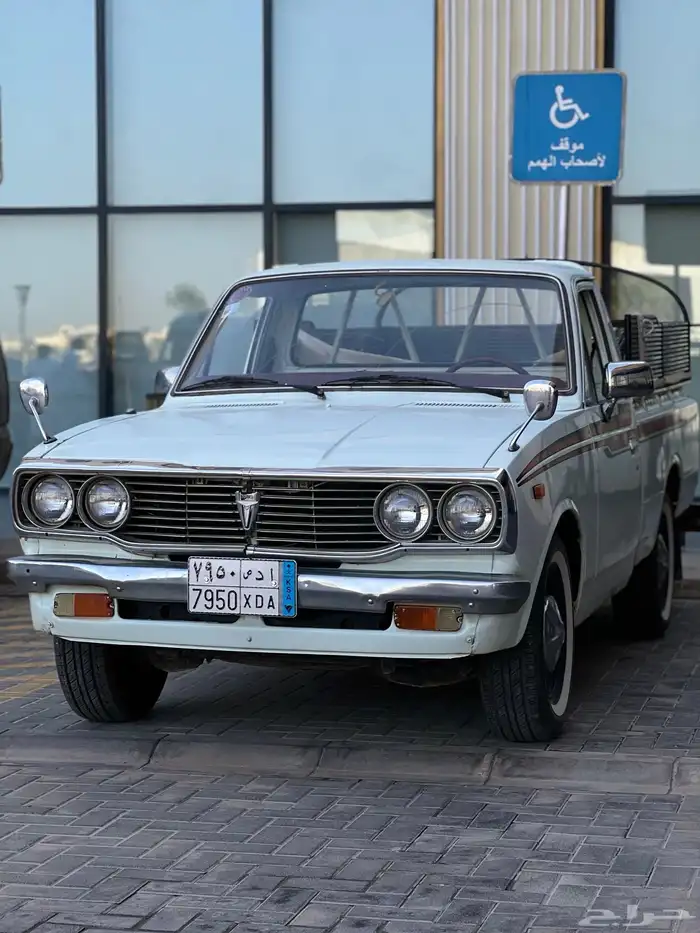 هايلوكس 77 نظيف (للبيع )ووو للإيجار 0