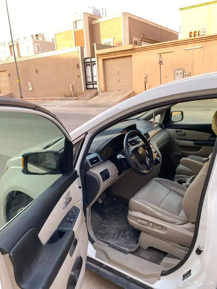 ODYSSEY هوندا 8