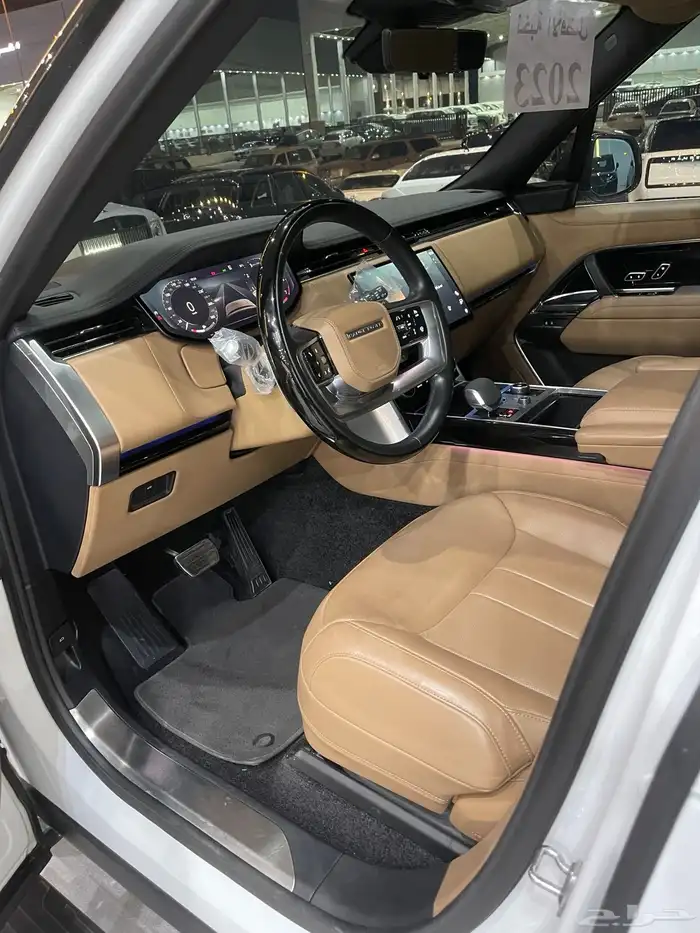 لاند روفر رنج روفر HSE V8 فل اوبشن 2023 6