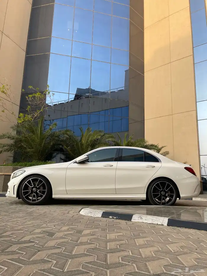 مرسيدسC200 AMG 2019 جفالي زرار فل كامل قمة في النظافة 3
