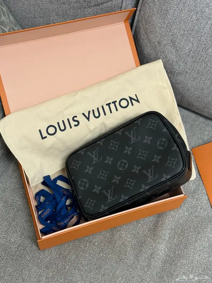 شنطة LV اصلية M46577 2