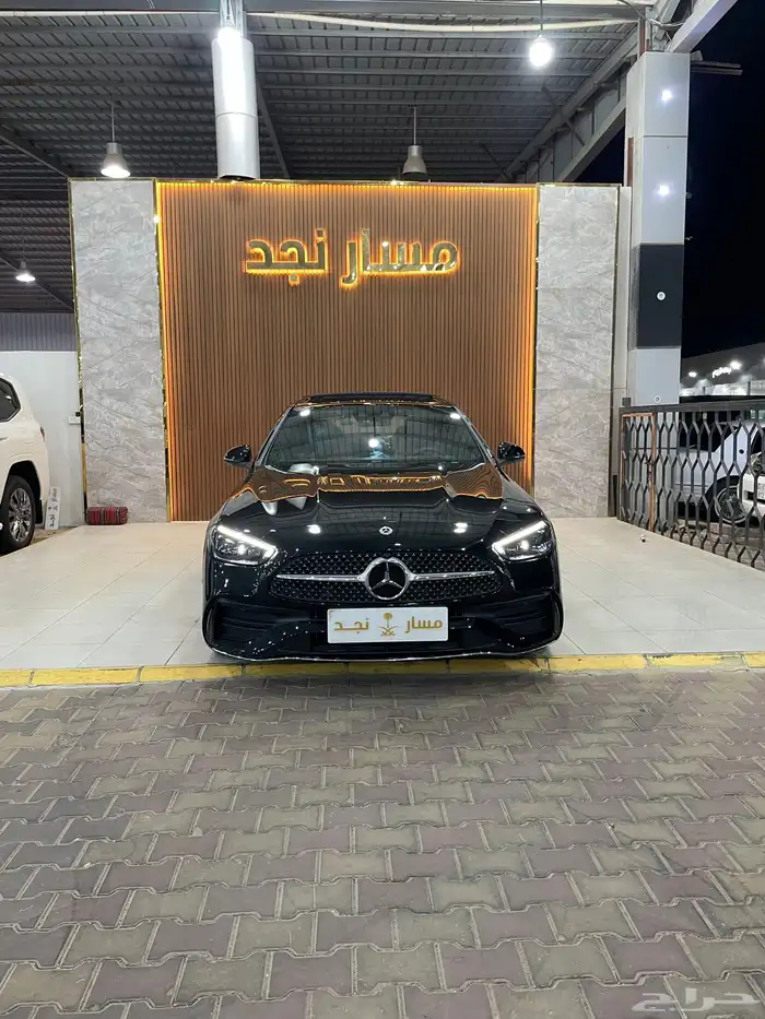 مرسيدسC300 موديل 2023 فل كامل 0