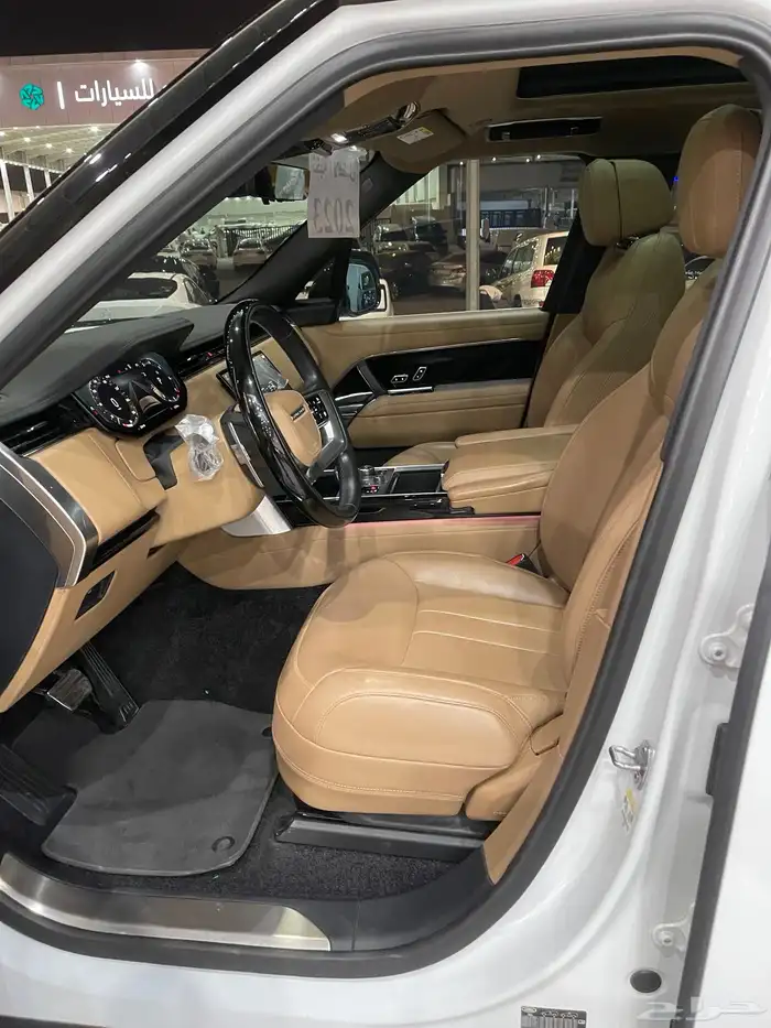 لاند روفر رنج روفر HSE V8 فل اوبشن 2023 5