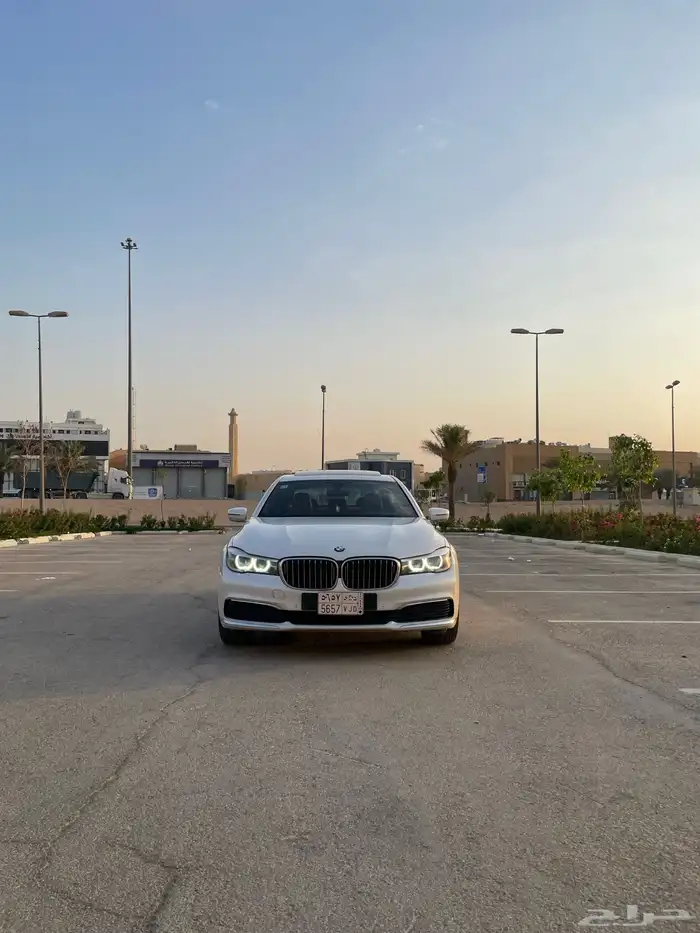 بي ام دبليو 730 2017 9