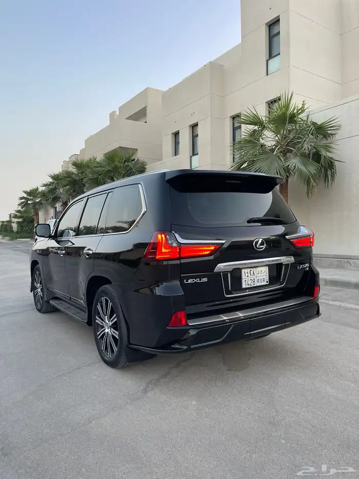 للبيع لكزس LX2018 2