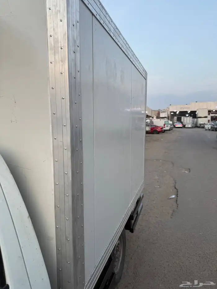 برادة ونيت ايسوزو ديمكس للبيع. ثلاجة ونيت كارير للبيع 3