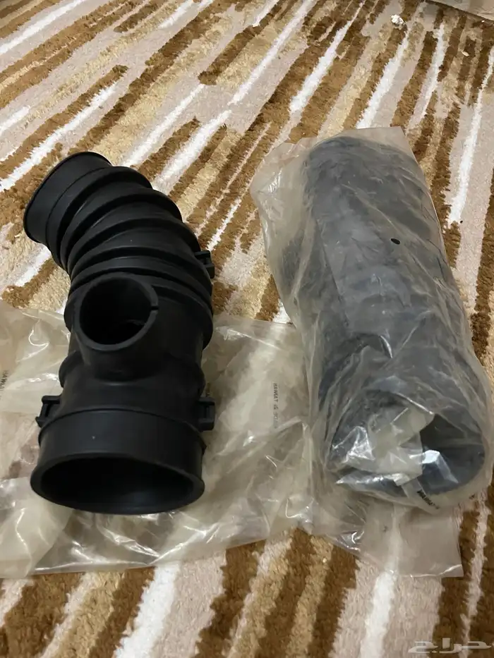 خرطوش قربه هواء هايلكس من 98 الى 2005 0