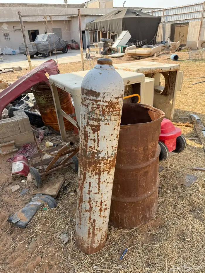 يوجد اسطوانات اكسجين للبيع (معا عربياها) 0