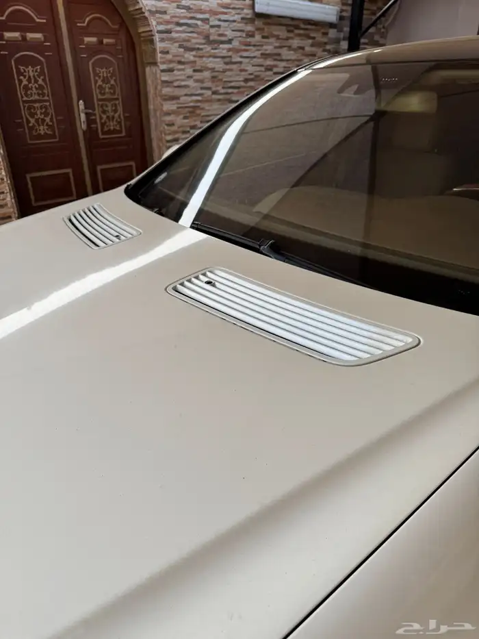 مرسديس S مخزن 20