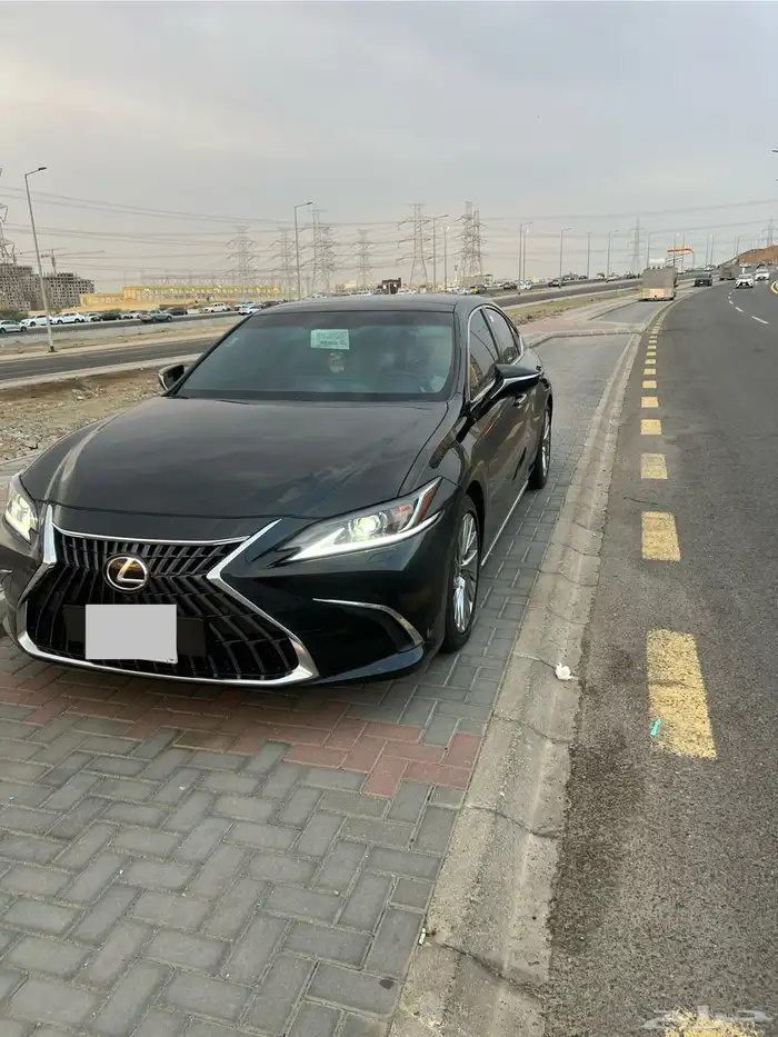 لكزس ES350 CC موديل 2022 للبيع 4