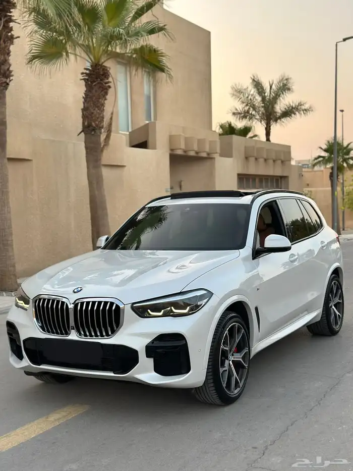 بي ام X5 موديل 2022 ماشي 40 الف فقط ضمان وصيانه مجانيه 2