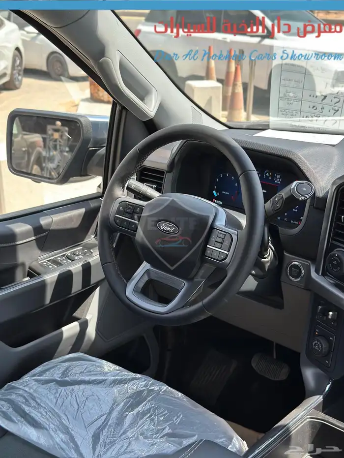 فورد F150 XLT V8 لون حصري سعودي 10