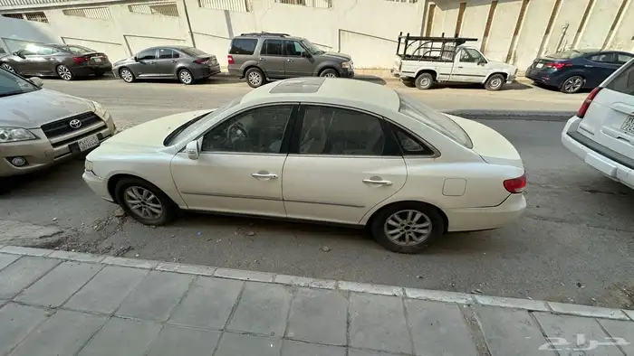 ازيرا 2009 2