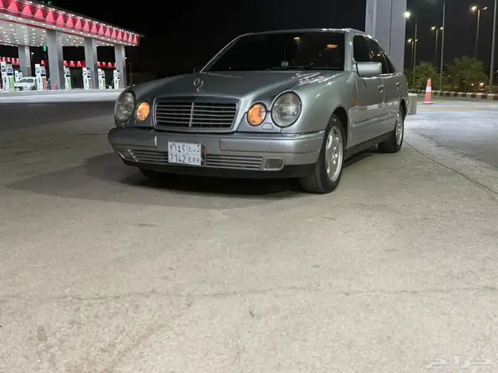 مرسيدس إي420 سنة صنع 1997 1997 Mercedes W210 E420 2