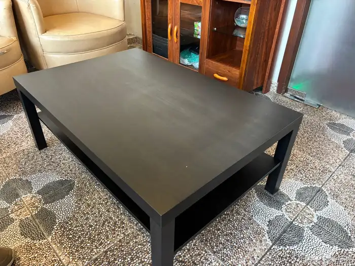 للبيع كنب وميني بار وطاوله ايكيا 2