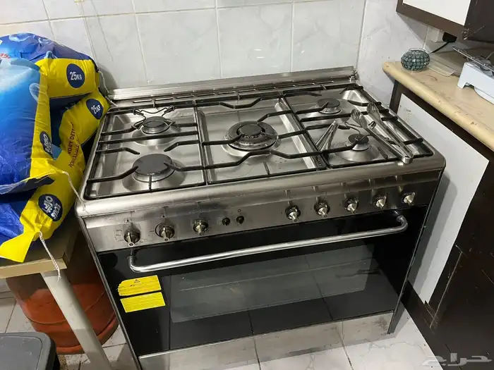 اثاث منزلي كنب سرير ثلاجه 11