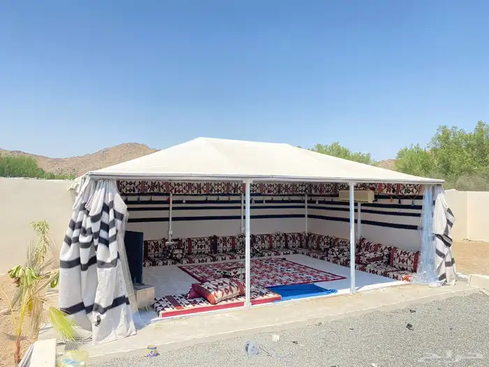 بيت شعر ملكي 8