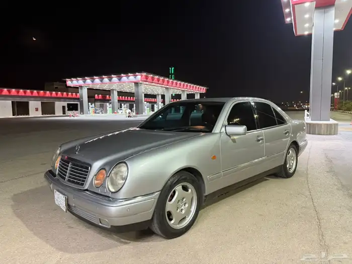 مرسيدس إي420 سنة صنع 1997 1997 Mercedes W210 E420 0