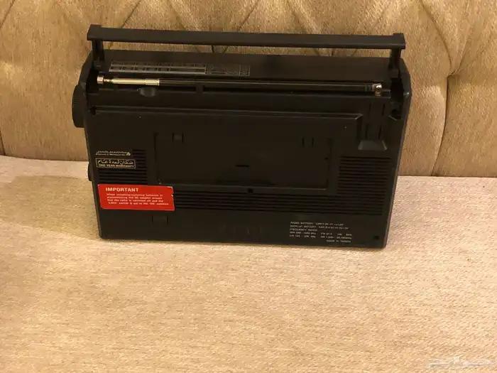 راديو Sangean ATS-818  وهو جهاز استقبال رقمي عالمي 4