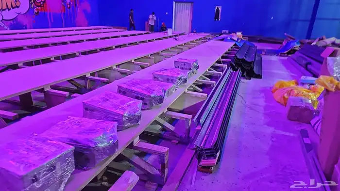 مشروع ترفيهي مربح   تجهيز بولينغ وملاهي وملاعب بادل بجودة عا 1