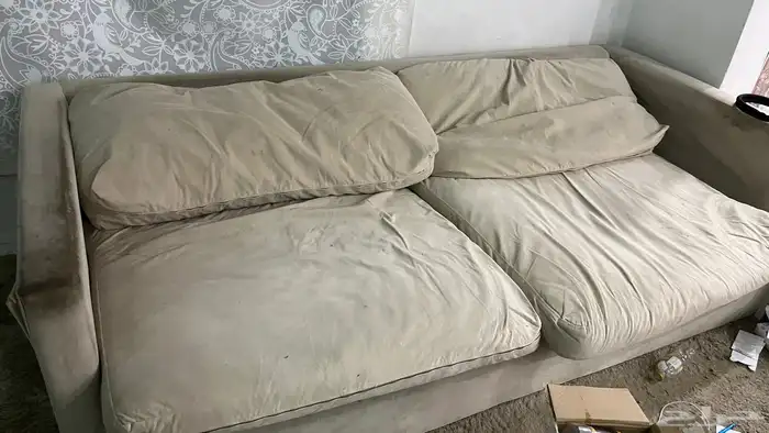 اثاث منزلي كنب سرير ثلاجه 8