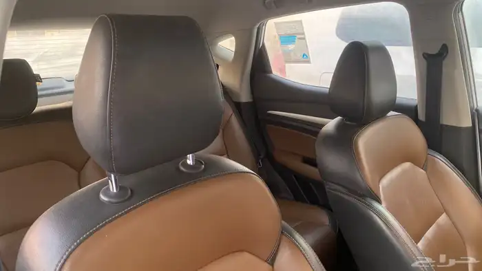 للبيع سياره mg zs موديل 2020 5