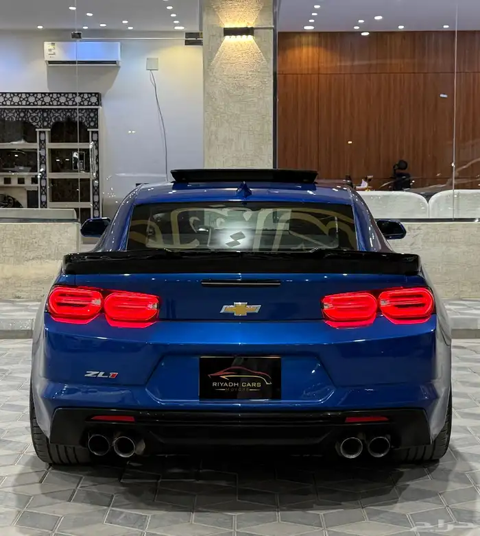 كمارو 2017 RS V6 مرهم (عرض اليوم الوطني) 3