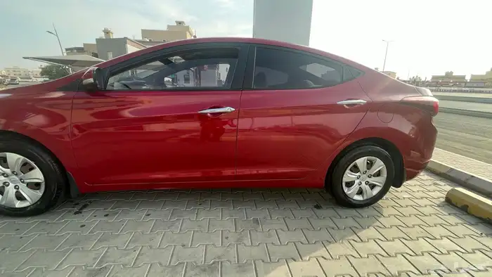 الانترا 2016 ماشية 370 13