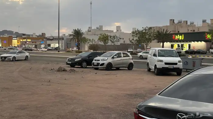 ارض للبيع تجارية في شوران شارع صلاح الدين 1