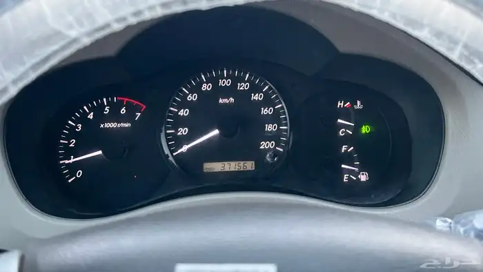للبيع انوفا 2012 10