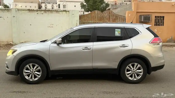 نيسان اكستريل 2017 2